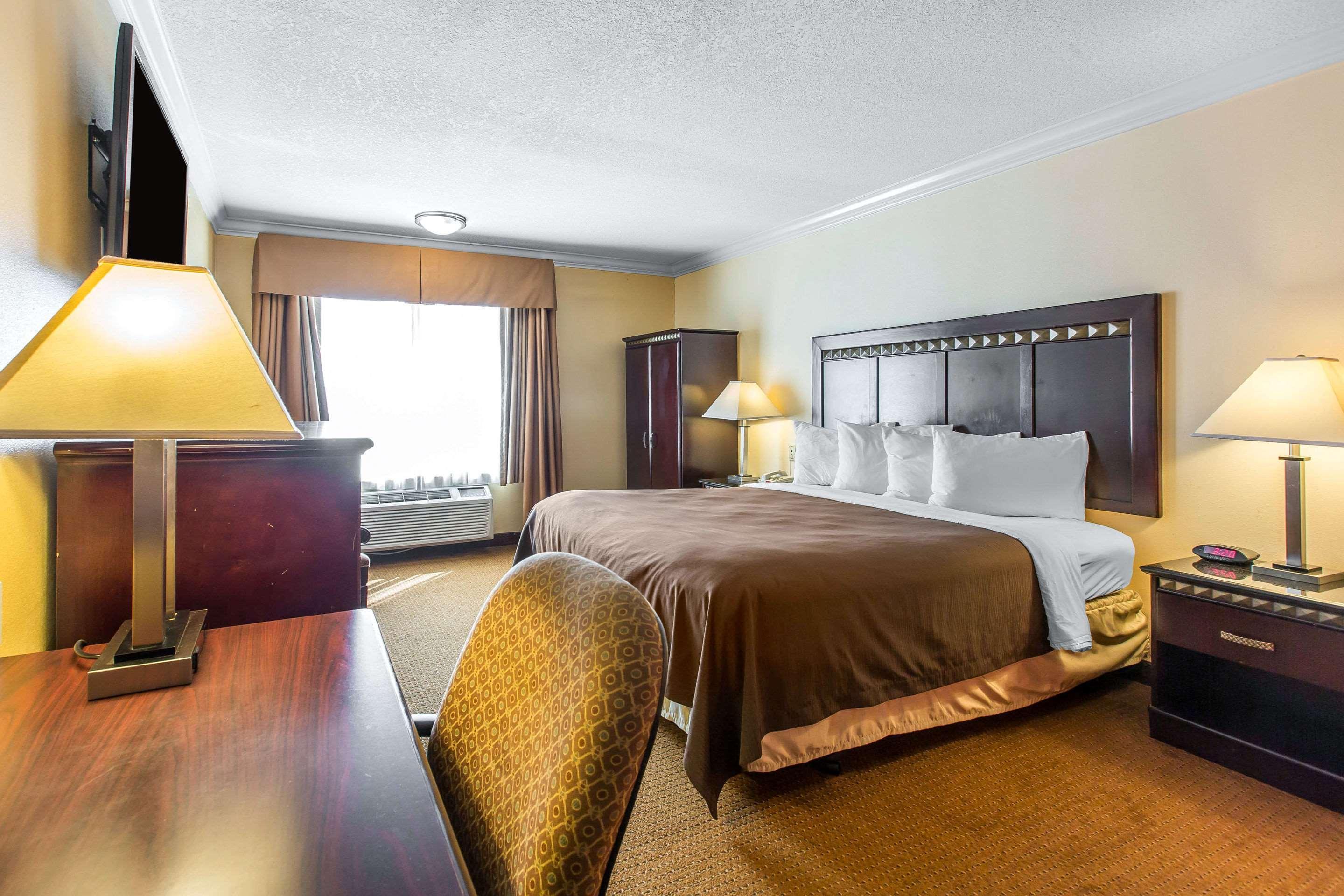Quality Inn & Suites Bell Gardens-Los Angeles Εξωτερικό φωτογραφία
