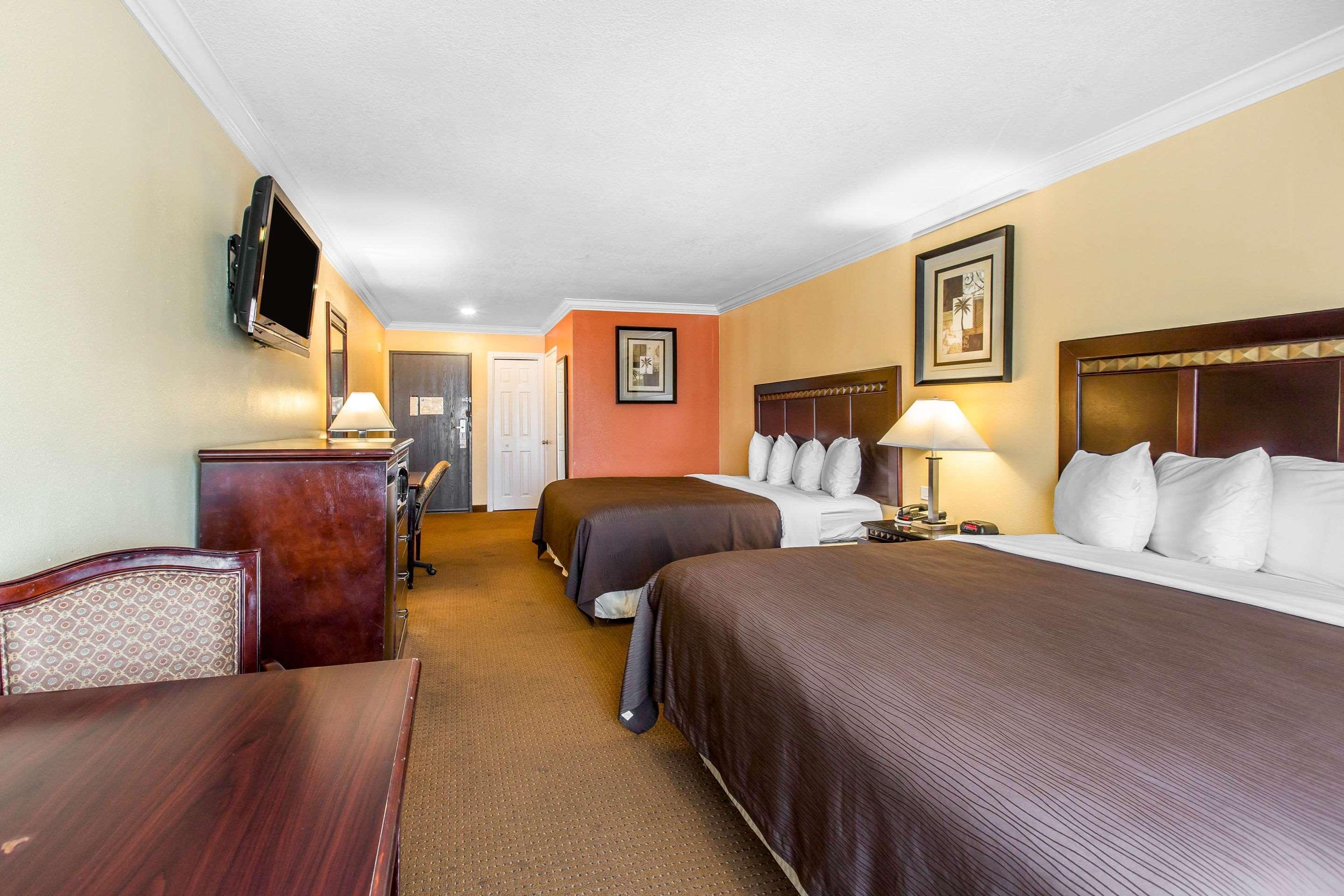 Quality Inn & Suites Bell Gardens-Los Angeles Εξωτερικό φωτογραφία