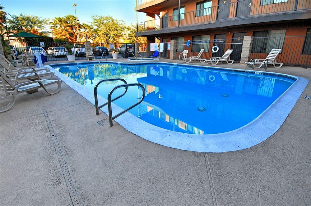 Quality Inn & Suites Bell Gardens-Los Angeles Εξωτερικό φωτογραφία