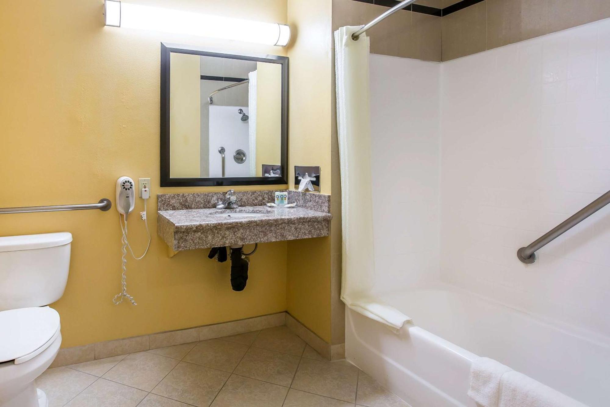 Quality Inn & Suites Bell Gardens-Los Angeles Εξωτερικό φωτογραφία