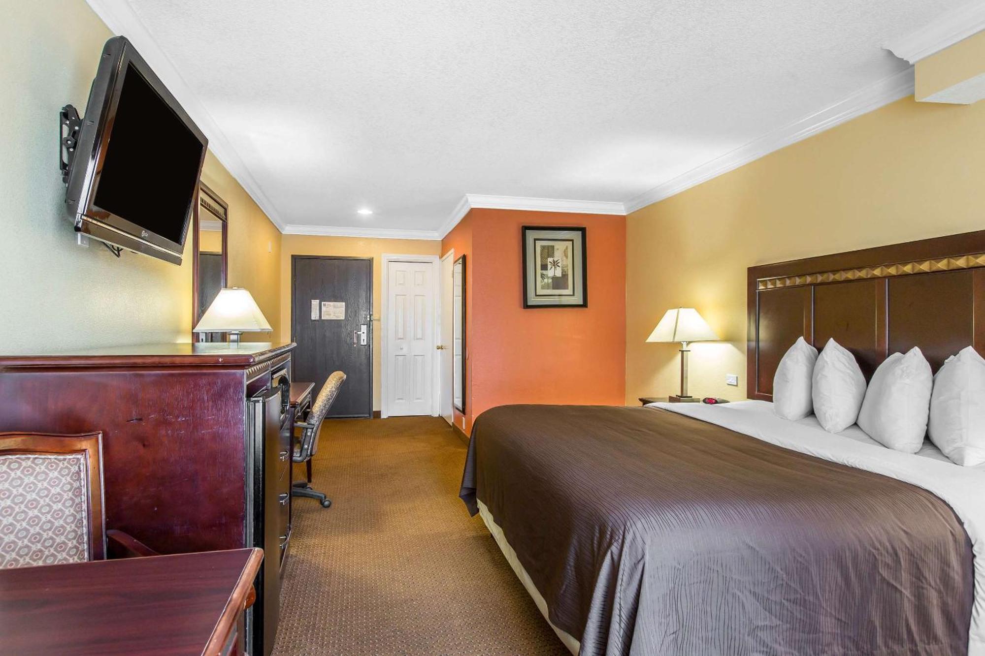 Quality Inn & Suites Bell Gardens-Los Angeles Εξωτερικό φωτογραφία