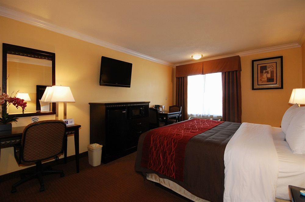 Quality Inn & Suites Bell Gardens-Los Angeles Εξωτερικό φωτογραφία
